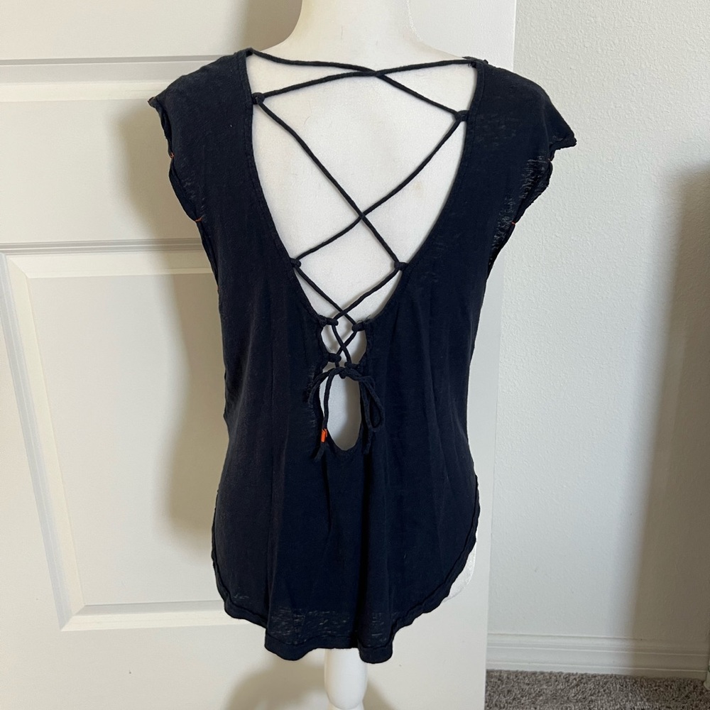 EUC Free People Love Birds Embroidered Top Small - Picture 8 of 11